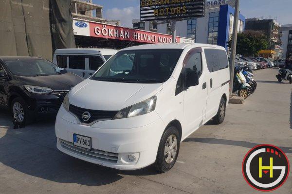 NISSAN NV 200